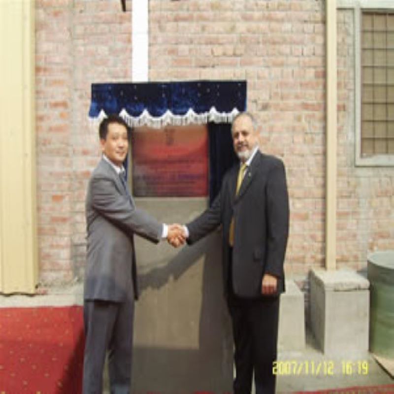 Mr. Shan xiaowu deltog i åbningsceremonien i fabrikken